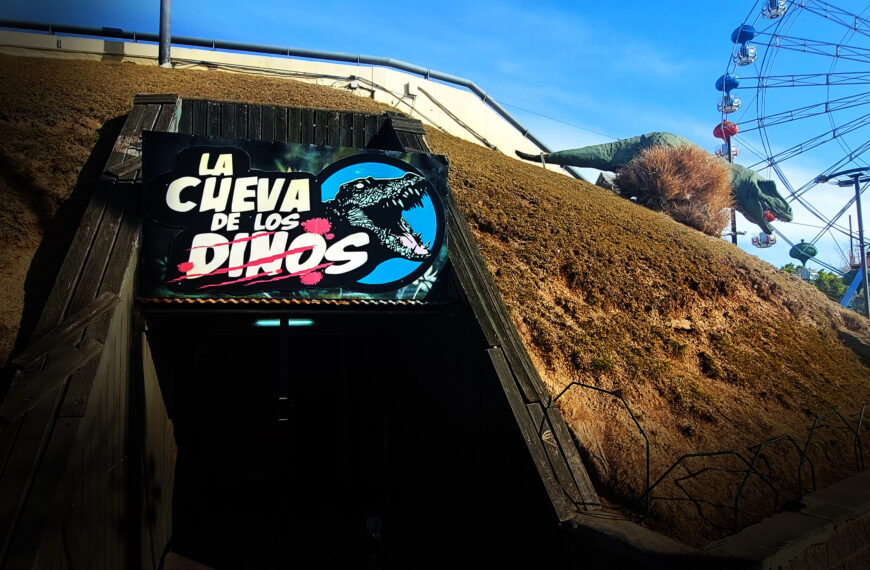 LA CUEVA DE LOS DINOS
