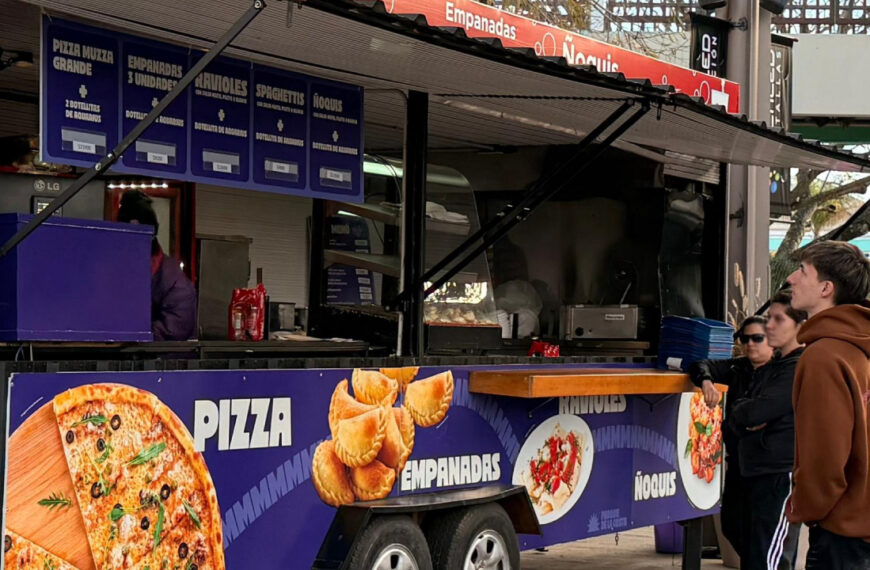 FOOD TRUCK